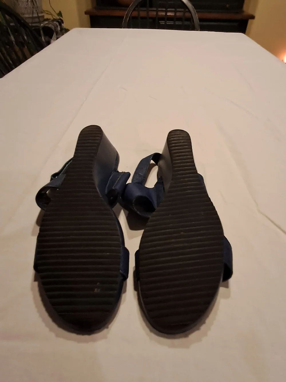 Isaac Mizrahi Navy Wide-Strap Comfort Sandals Size 8M